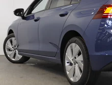 VW Golf Rabbit TSI in Anemonenblau Metallic