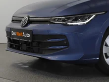 VW Golf Rabbit TSI in Anemonenblau Metallic