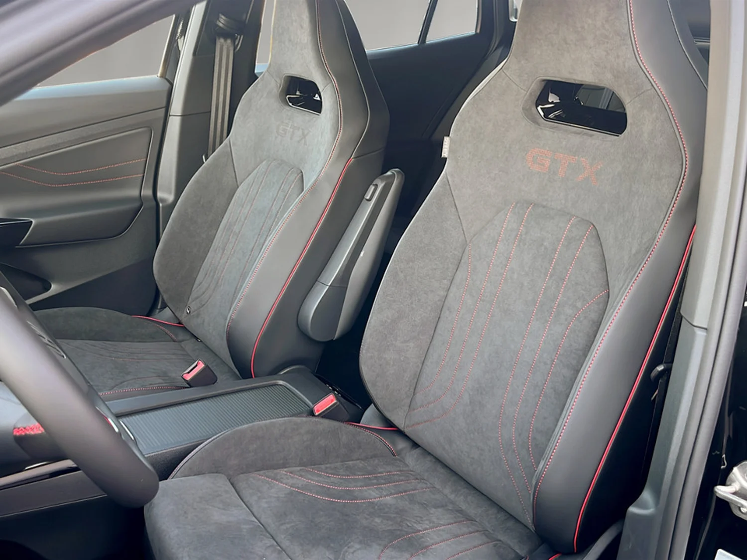 Bild eines VW ID.4 GTX 4MOTION 250 kW Business -77 kWh