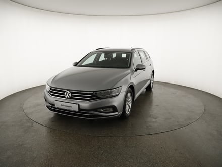 VW Passat Variant Business TDI DSG