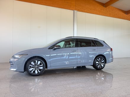 VW Golf Variant Life TSI
