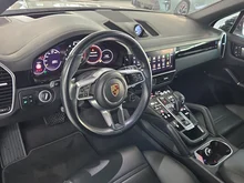 Porsche Cayenne III in Hellgrau