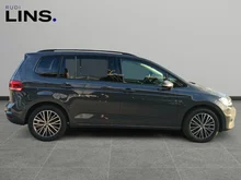 VW Touran Friends TSI in Delfingrau Metallic
