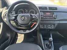 Thumbnail-Foto von Fahrzeug