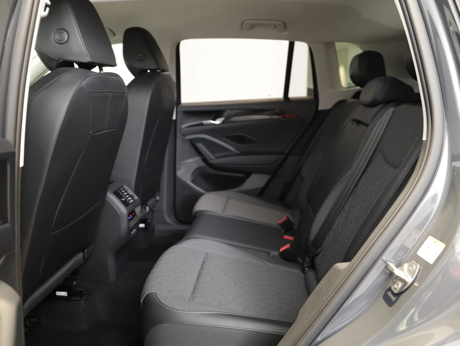 Bild eines Tiguan Friends eTSI DSG
