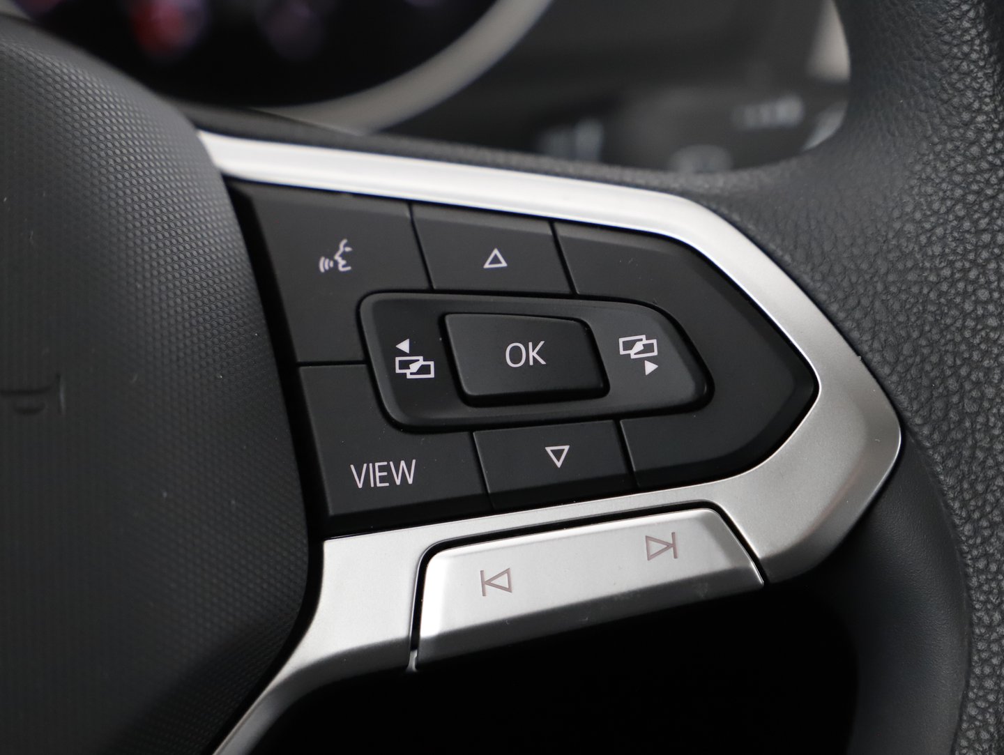 VW Passat Variant Business TDI DSG | Bild 18 von 30