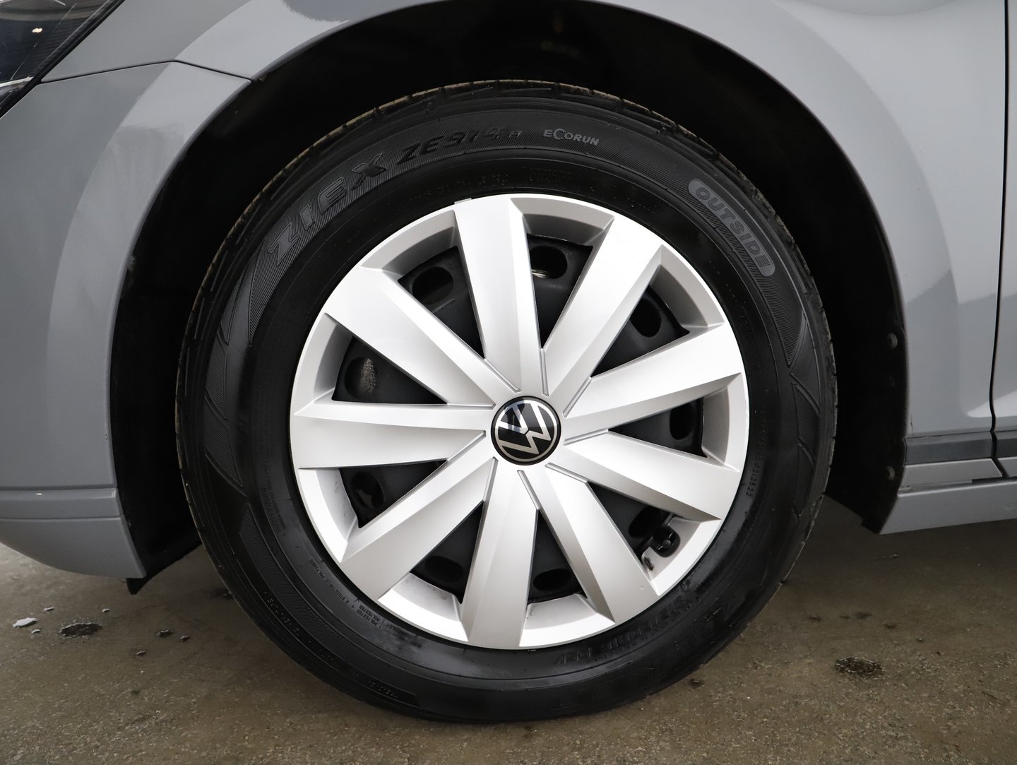 VW Passat Variant Business TDI DSG | Bild 9 von 30