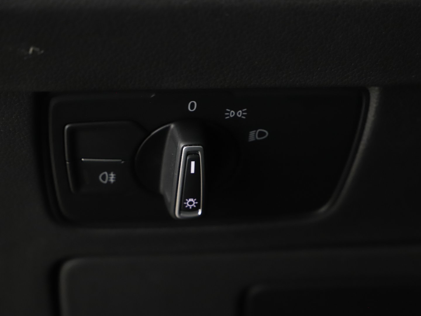 VW Passat Variant Business TDI DSG | Bild 12 von 30