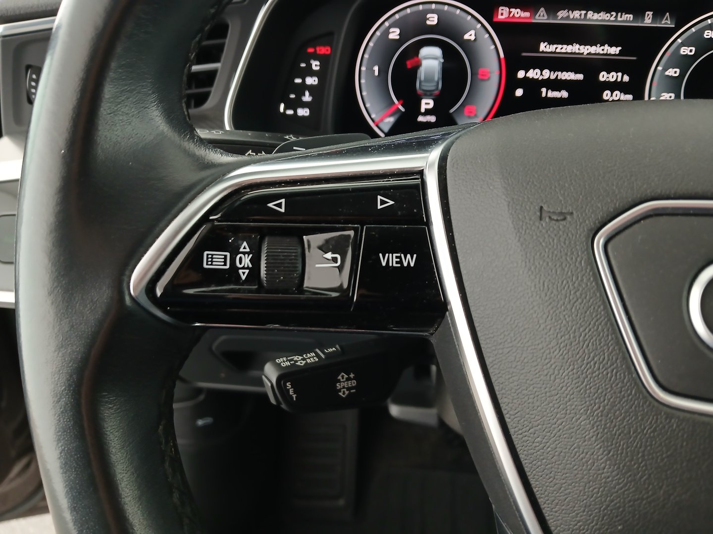 Audi A6 Avant 35 TDI Sport | Bild 17 von 35