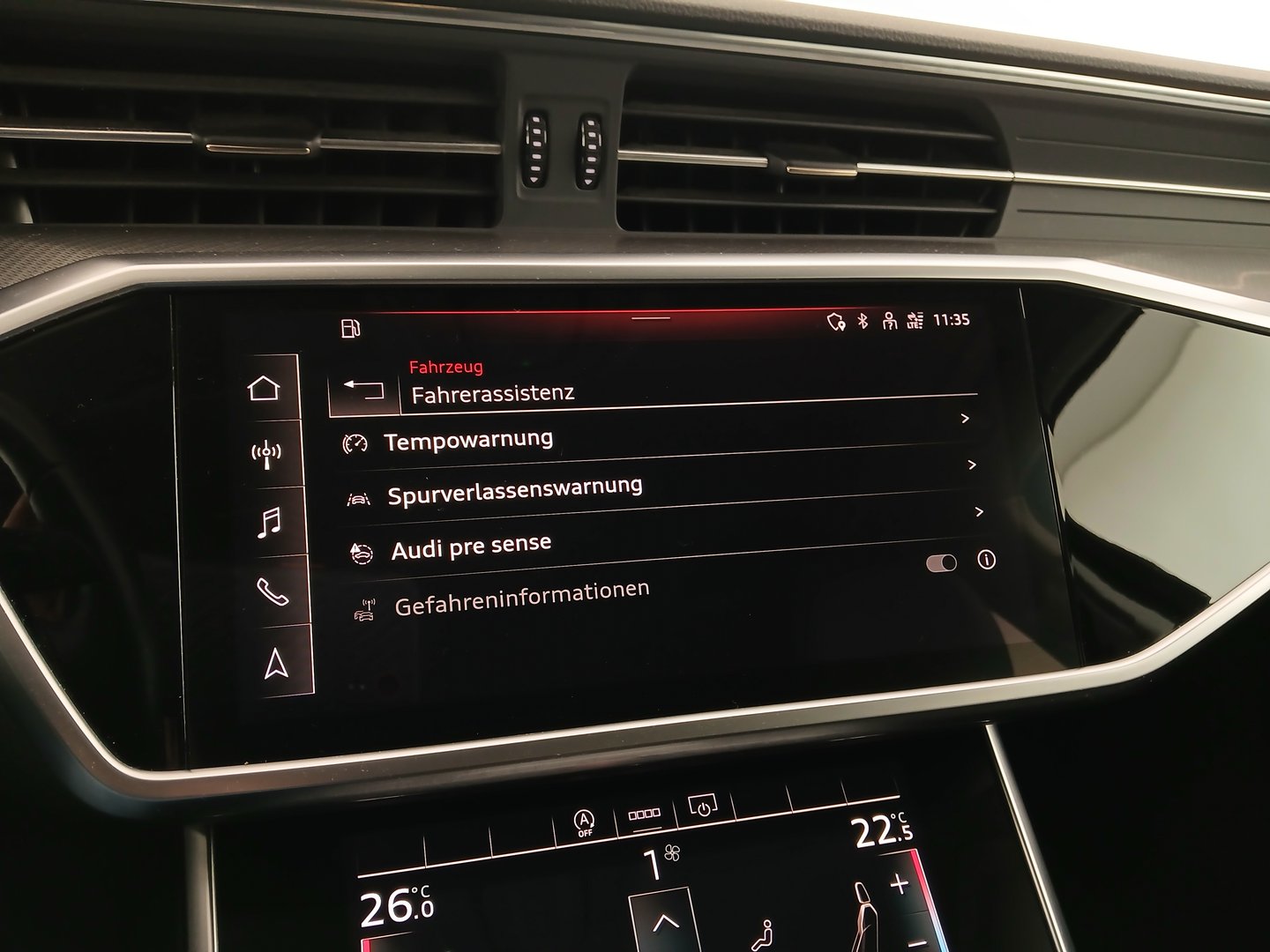 Audi A6 Avant 35 TDI Sport | Bild 23 von 35