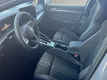 VW Golf Sport mHEV TSI DSG in Mondsteingrau Dach schwarz