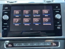 VW Golf Variant Comfortline TDI SCR in Pure White