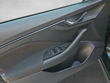 Škoda Kamiq Selection TSI in Black-Magic Perleffekt