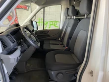 VW Crafter 35 Kastenwagen L3H3 TDI in candyweiß