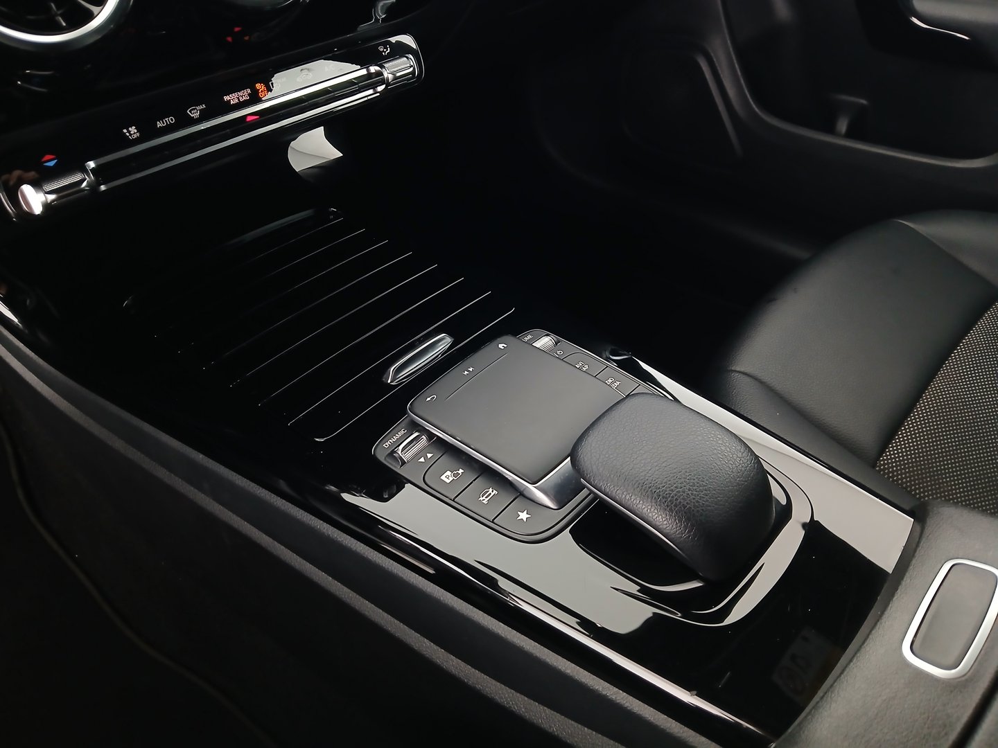 Mercedes CLA 180 d Shooting Brake | Bild 24 von 29