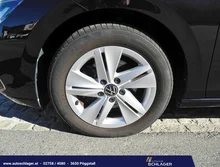 VW Golf Life TDI in Deep Black Perleffekt