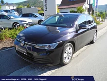 VW Golf Life TDI in Deep Black Perleffekt
