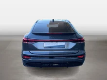 Audi Q6 Sportback e-tron quattro in Daytonagrau Perleffekt