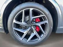 Audi Q6 Sportback e-tron quattro in Daytonagrau Perleffekt