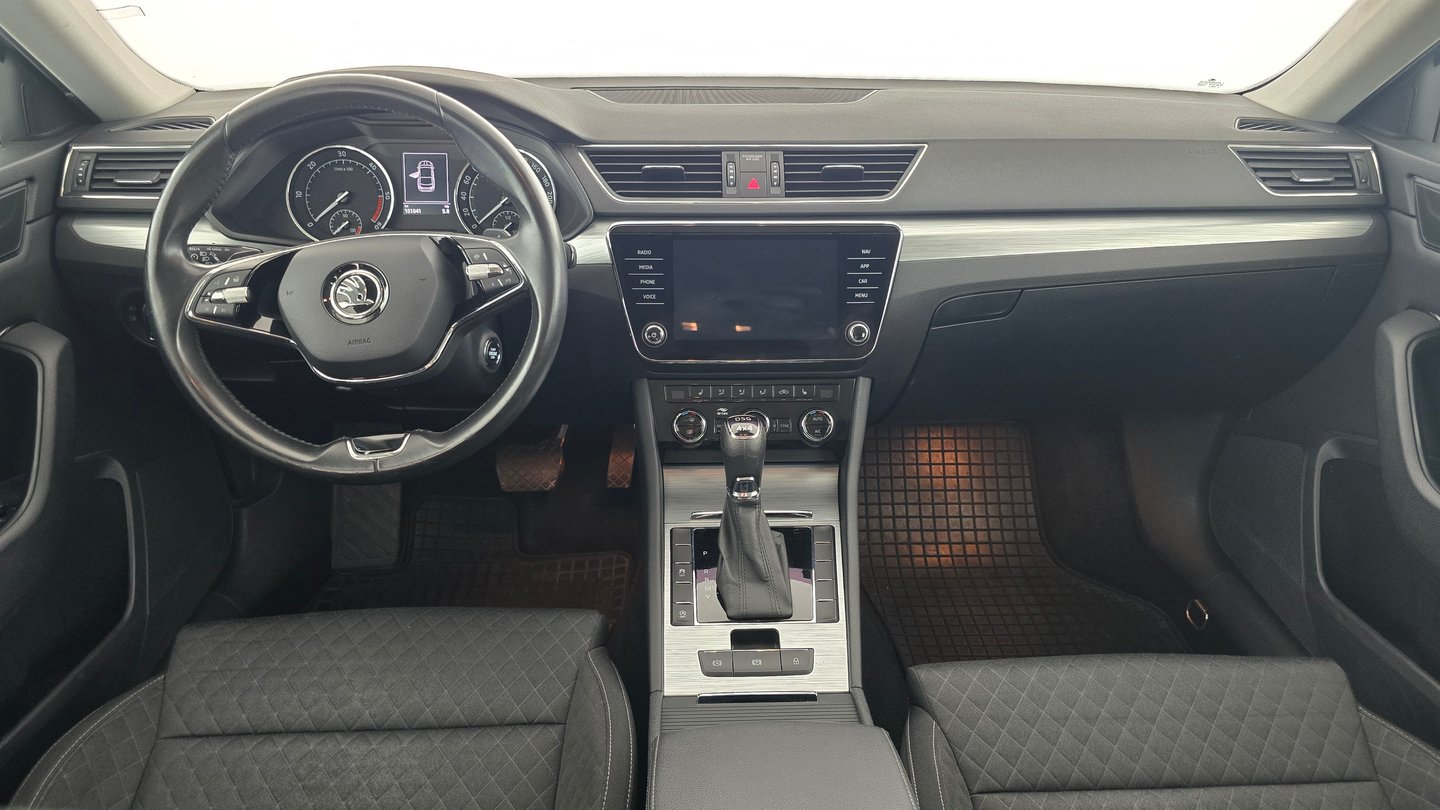 Škoda SUPERB 4x4 Ambition TDI DSG | Bild 13 von 25