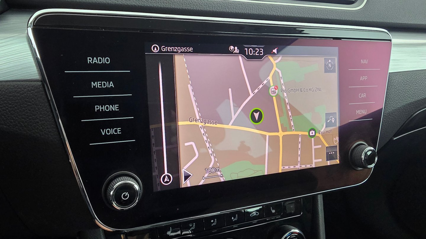 Škoda SUPERB 4x4 Ambition TDI DSG | Bild 19 von 25