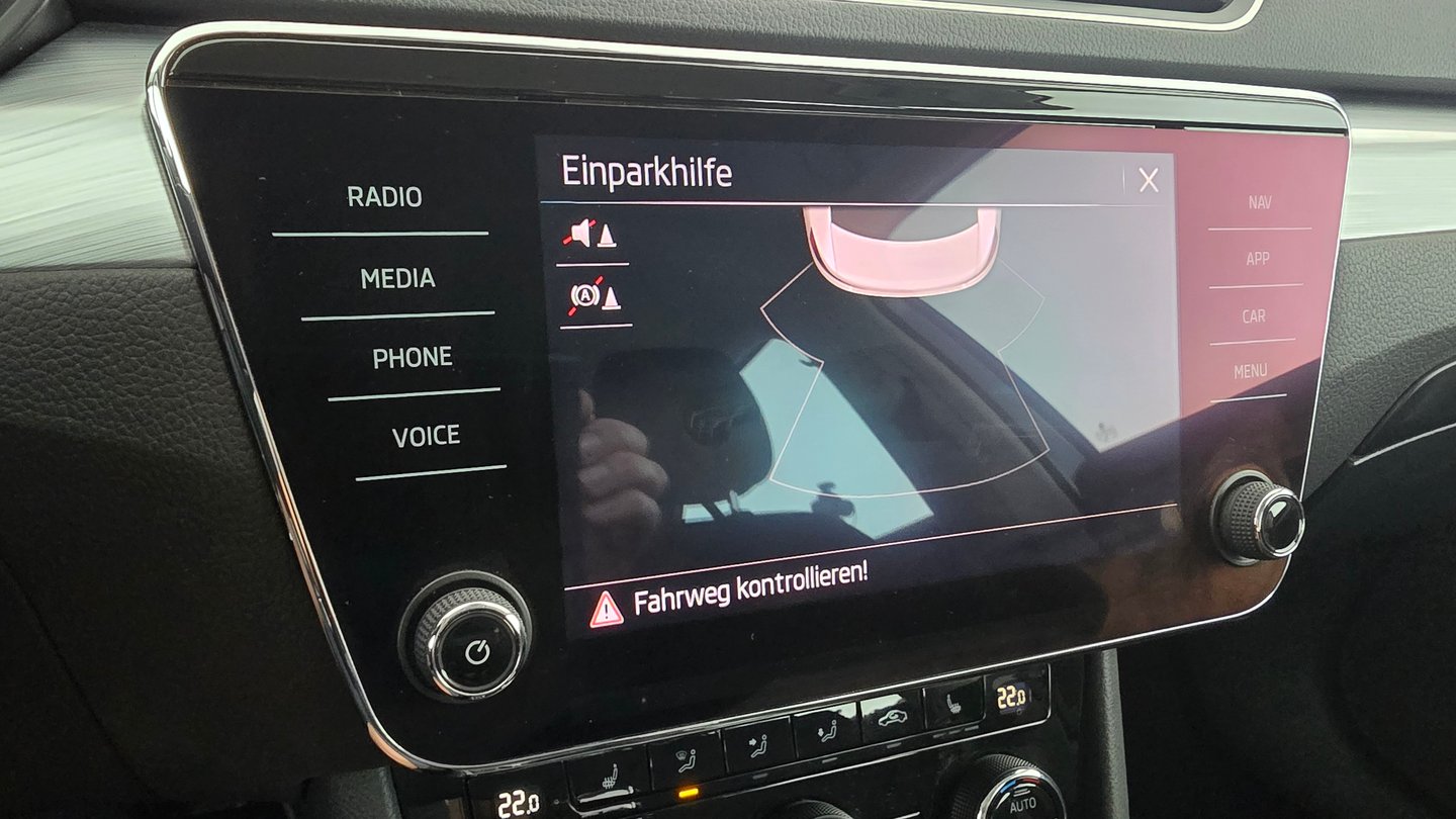 Škoda SUPERB 4x4 Ambition TDI DSG | Bild 20 von 25