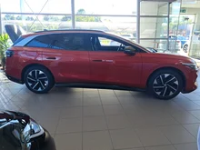 VW ID.7 Tourer Pro S 210 kW Business-86 kWh in Kings Red Metallic
