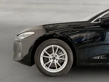 Audi A5 Avant TDI quattro in MYTHOSSCHWARZ METALLIC