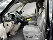 VW Multivan Style ÜH eHybrid 180 kW 4MOTION in Deepblack Perleffekt