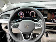 VW Multivan Style ÜH eHybrid 180 kW 4MOTION in Deepblack Perleffekt