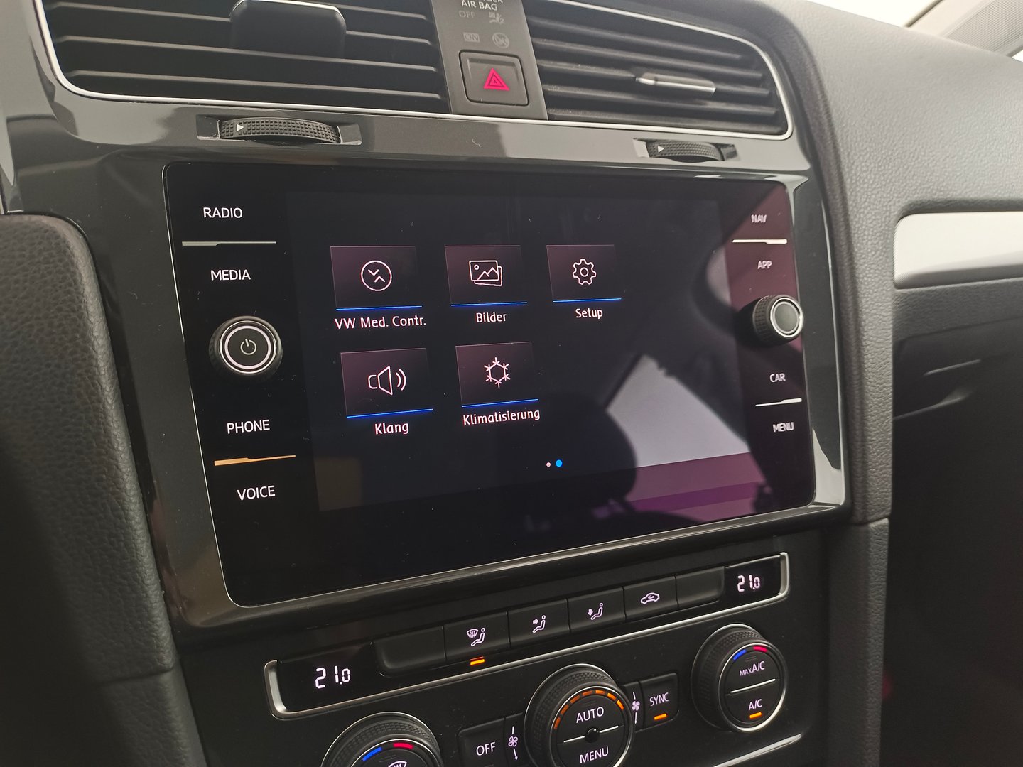 VW Golf Variant Trendline TDI | Bild 19 von 30