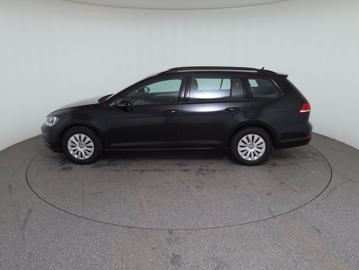 VW Golf Variant Trendline TDI | Bild 8 von 30