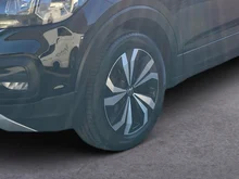 VW T-Cross Life TSI in Deep Black Perlef.
