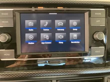 VW T-Cross Life TSI in Deep Black Perlef.