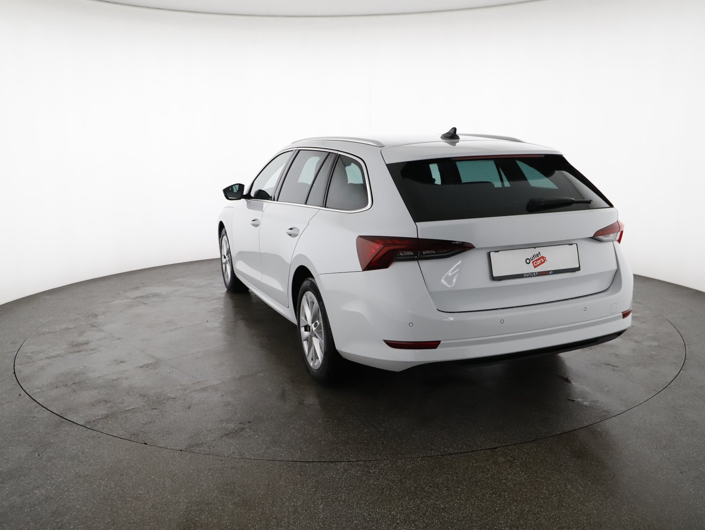 Škoda OCTAVIA Combi Style TDI DSG | Bild 3 von 22