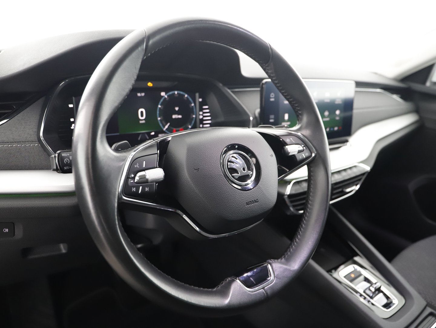 Škoda OCTAVIA Combi Style TDI DSG | Bild 7 von 22