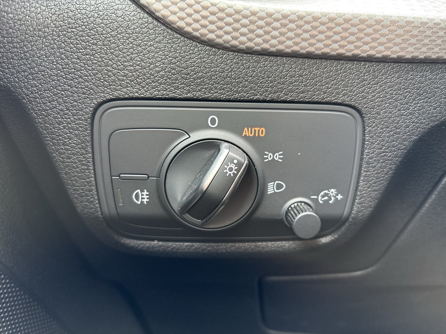 Audi Q2 30 TDI | Bild 9 von 21
