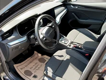 Škoda Octavia Combi Selection TSI mHEV DSG in Black-Magic Perleffekt