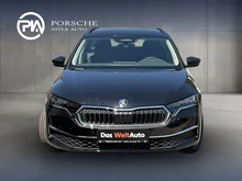 Škoda Octavia Combi Selection TSI mHEV DSG in Black-Magic Perleffekt