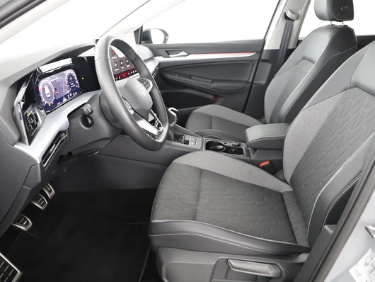 Bild eines VW Golf Variant Life TDI