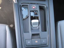 SEAT Leon Style Edition 1.5 eTSI DSG 115 PS in Nacht-Schwarz Metallic