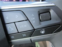 SEAT Leon Style Edition 1.5 eTSI DSG 115 PS in Nacht-Schwarz Metallic