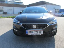 SEAT Leon Style Edition 1.5 eTSI DSG 115 PS in Nacht-Schwarz Metallic