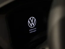 VW T-Cross Friends TSI in Deep Black Perleffekt