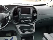 Mercedes Vito Tourer 114/116/119/124 CDI 4x4 lang Pro in schwarz metallic