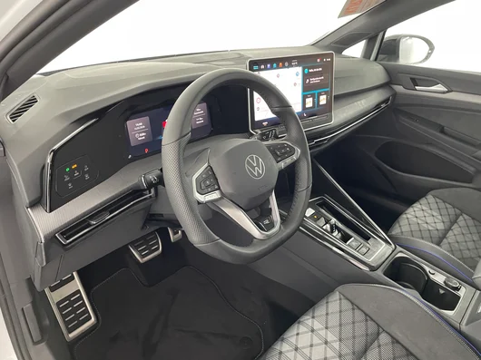 Bild eines VW Golf Sport mHEV TSI DSG