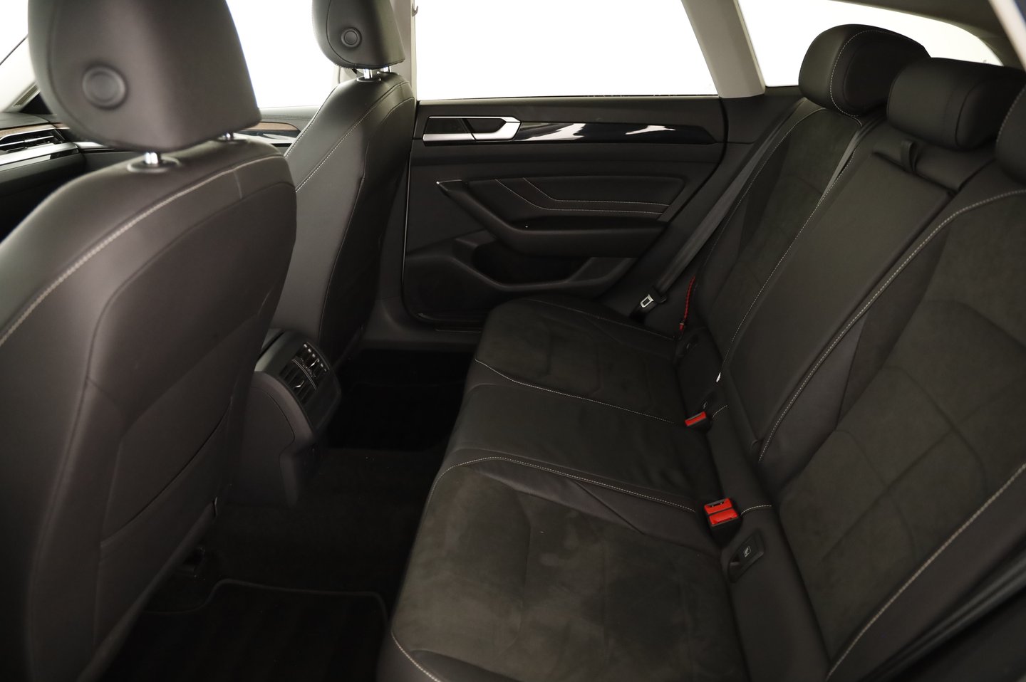 VW Arteon SB Elegance TDI DSG | Bild 9 von 13