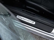 Porsche 718 Cayman GTS 4.0 in GT-silbermetallic
