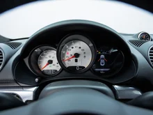 Porsche 718 Cayman GTS 4.0 in GT-silbermetallic