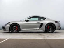 Porsche 718 Cayman GTS 4.0 in GT-silbermetallic